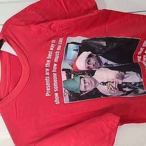 The Office Christmas Tee – Dwight & Michael Holiday Shirt – Unisex L